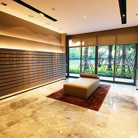 Ideo Mobi Eastgate Bangna By Winnie Bangkok Exterior photo